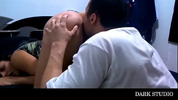 Peguei meu amigo da academia sarado dotado nossa fiquei doido pra dar pra ele quando a minha amiga que ele comeu ela também falou que ele tinha um pauzão grande e grosso meu e eu amo pauzão