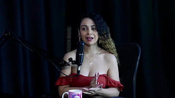 Começou pra deixar de ser clt não faz hard é hétero mas grava com mulheres e é acompanhante charllottye sheer red