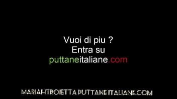 Mariah puta caliente sfondata da un bel palo nero