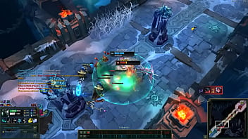 Aatrox flipa al ser cojido por un morde