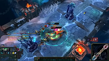 Aatrox flipa al ser cojido por un morde