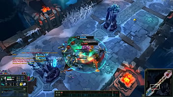 Aatrox flipa al ser cojido por un morde