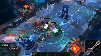 Aatrox flipa al ser cojido por un morde