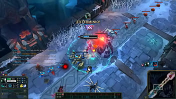 Aatrox flipa al ser cojido por un morde