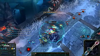 Aatrox flipa al ser cojido por un morde