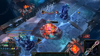 Aatrox flipa al ser cojido por un morde