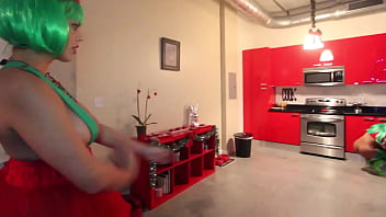 Santa's twerk shop big booty delight