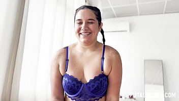 Culona pide que la follen duro