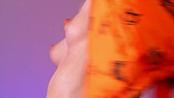 She wants to flirt she wants to cum