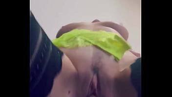 I wonder if pussylips is one word should i spread them apart