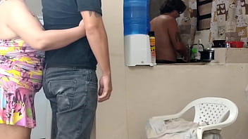 Loira fodendo com amigo do marido Loira fodendo com amigo do marido