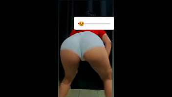 Mete tudo na minha bunda com vontade Mete tudo na minha bunda com vontade