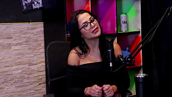 A menina desmaiou no sexo recebeu um squirting existe umas posições difíceis e a diferença entre peformance é guilherme filmmaker pornô watch sheer red