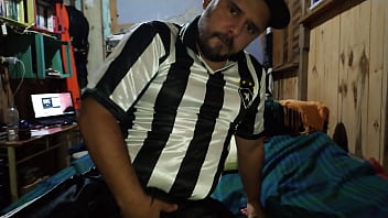 Gozando No Shorts thumbnail