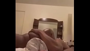 Heavyhumble disrespects freakyfrogg while he eatsass eater