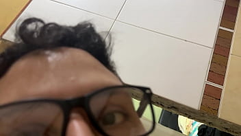 My stepcousin's slutty bitch gives me good service in the shower when our parents are not at home