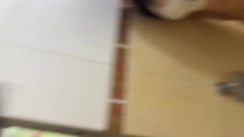 My stepcousin's slutty bitch gives me good service in the shower when our parents are not at home