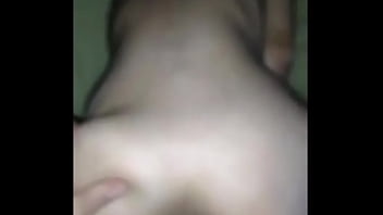 Magrinha se viu doida pra aguentar o pirocão