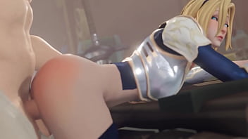 Lux siendo penetrada