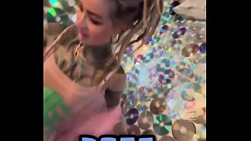 Behind the scene from my photoshooting with bjorngotzmann do you want to see the result pictures #girlswithtattoos #