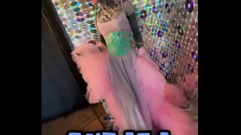 Behind the scene from my photoshooting with bjorngotzmann do you want to see the result pictures #girlswithtattoos #