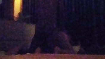 Enquanto isto no escurinho completo no red