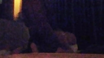 Enquanto isto no escurinho completo no red