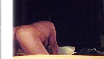 Enquanto isto no escurinho completo no red