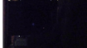 Enquanto isto no escurinho completo no red