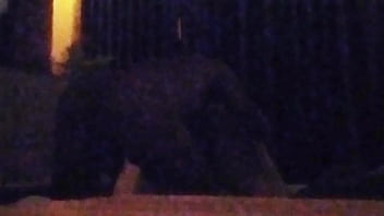 Enquanto isto no escurinho completo no red