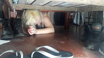 Hottie gets stuck under the bed