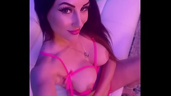 Artemisia love on stage showing her horny boobs