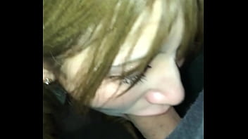 Japanese girl outdoors bj