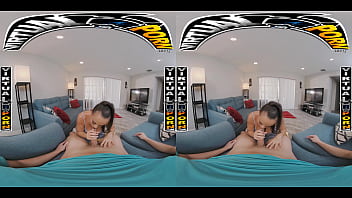 Virtual porn doing the fucking chores with stepmom carmela clutch #vr