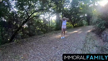 Alexis crystal's huge ass bounces as johnny pounds her gaping hole