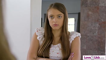 Busty lena paul wasnt expecting jane wilde and gia derza when showing up to get have a score to settle with their former bully and dp her