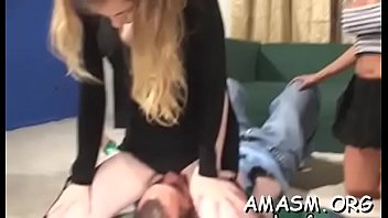 Great dong sucking skills of diva