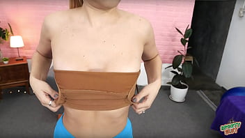 Bubble butt puffy cameltoe tiny waist big hips babe in tight leggings