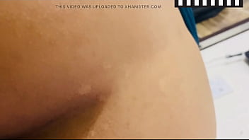 Lo chupa rico y lo monta delicioso