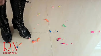 Small balloons pop with high heels boots full