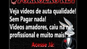 Nonton Paticinha Carente Bricando Os Seus Pertences thumbnail