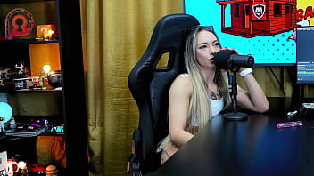 Ruan deixou a bunda da convidada vermelha com a palmatoria rolou um sexo gostoso podcast pápum no barraco