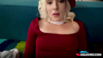 Amber maddie jerking off her stepbro right in front of their stepmom