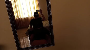 Tengo sexo con mi amiga del campo ella viene a la ciudad solo para tener sexo conmigo todo el dia luego se va toda llena de leche donde su novio