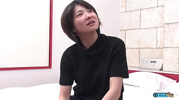 Nonton She Was In A Cell-like Chamber Where She Appreciated The Companionship Of Two Individuals. thumbnail