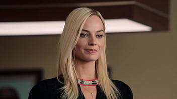 Margot robbie in bombshell