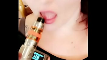 Vaping kos it reminds me of cum play