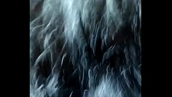 Bruna silva hotwife no clássico dando no pelo e recebendo porra na buceta dentro do carro corno filmando