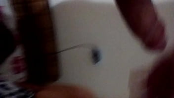 Quem disse que não consegue fazer a garganta profunda Quem disse que não consegue fazer a garganta profunda