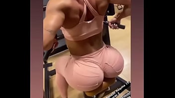 Huge booty fbb